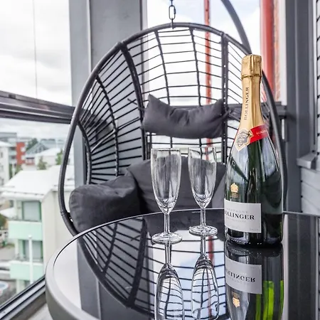 Daire Otava Penthouse, Free Parking, Fast Wi-fi *