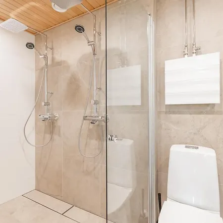 Otava Penthouse, Free Parking, Fast Wi-fi Daire Rovaniemi